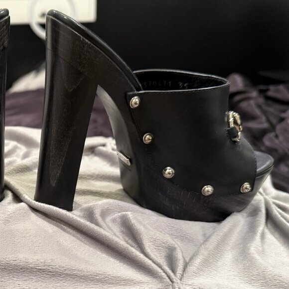GUCCI BLACK LEATHER CLOGS ROUND HEEL WITH SILVER HARDWARE - Picture 5 of 12
